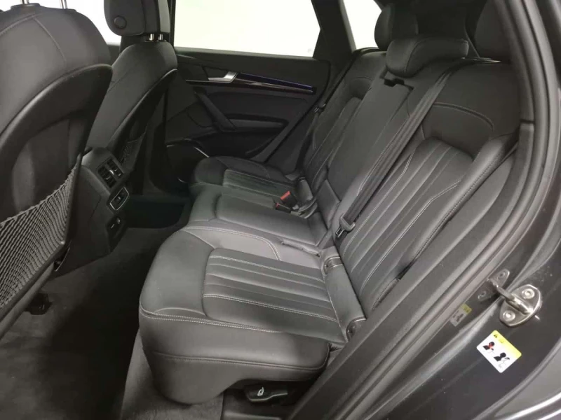 Audi Q5 * KOMFORT * 45 TFSI Quattro * 2 Ключа * Подгреви *, снимка 12 - Автомобили и джипове - 53529621