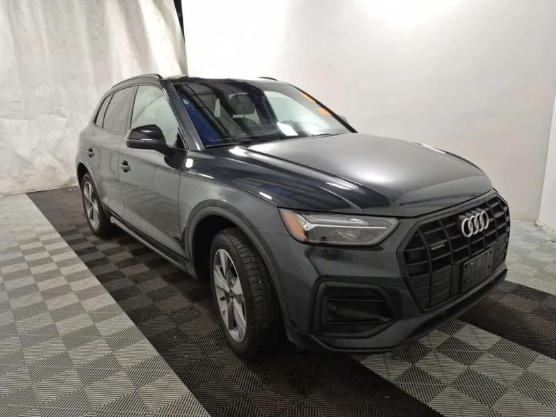 Audi Q5 * KOMFORT * 45 TFSI Quattro * 2 Ключа * Подгреви *, снимка 2 - Автомобили и джипове - 53529621