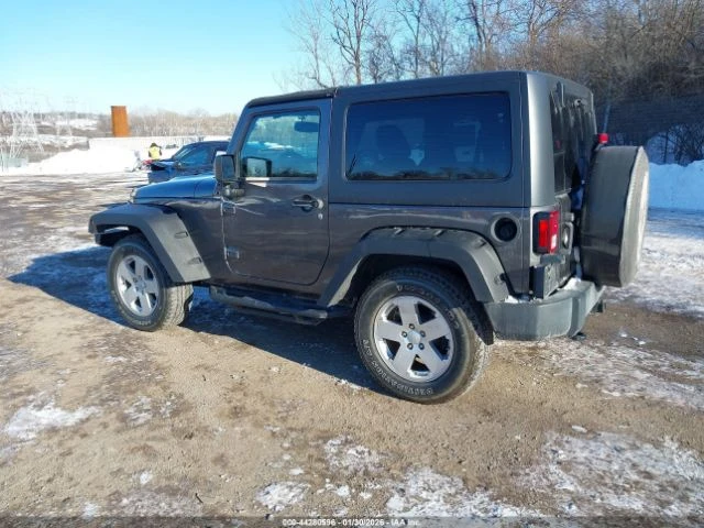 Jeep Wrangler SPORT 4x4  - изображение 4