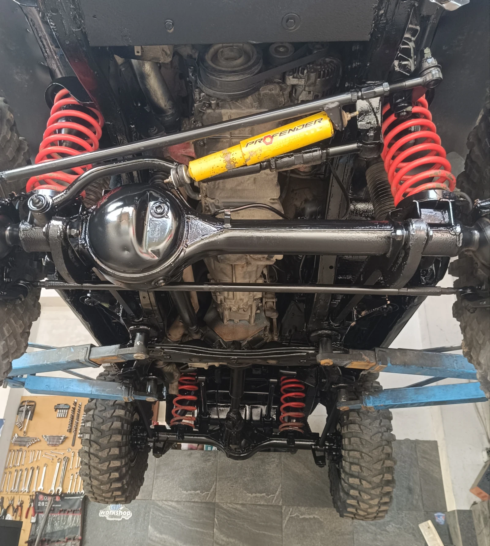Nissan Patrol 3.0 д 204 М57  - изображение 7