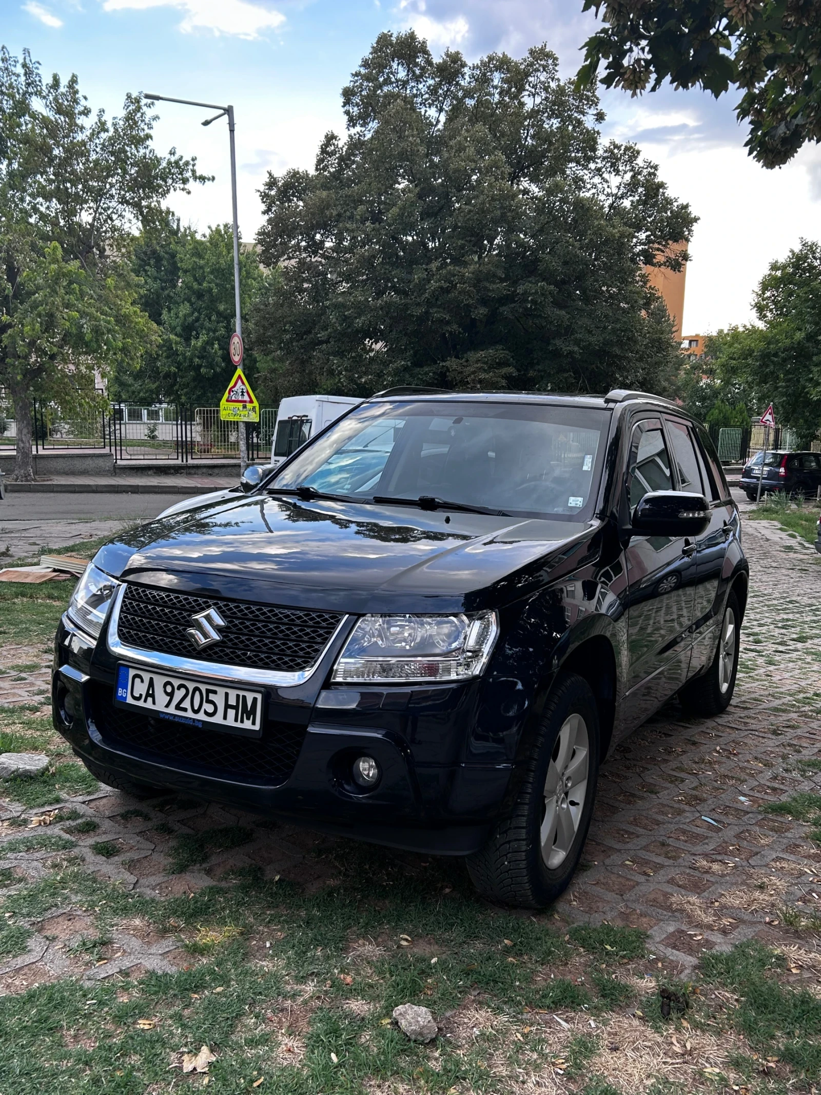 Suzuki Grand vitara Джип - изображение 2