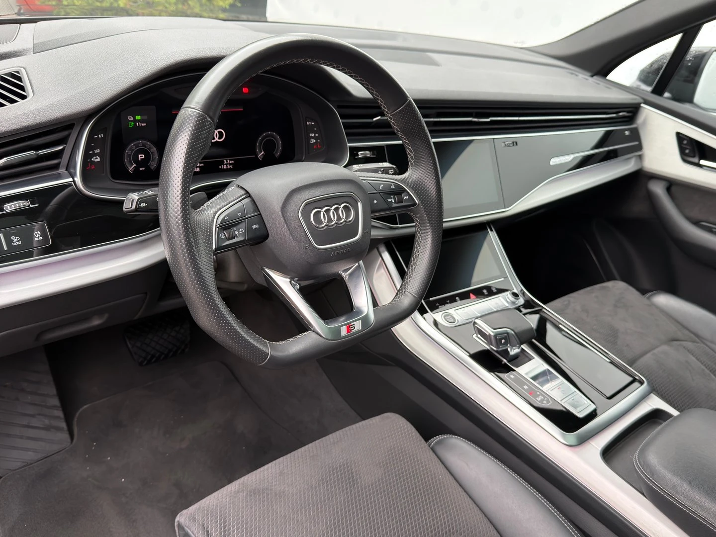 Audi Q7 55 TFSIe quattro | Mobile.bg � ����������� 9