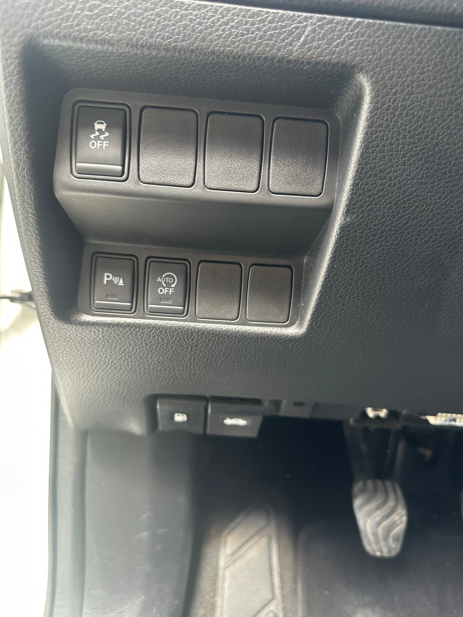 Nissan Qashqai, снимка 8 - Автомобили и джипове - 54902521