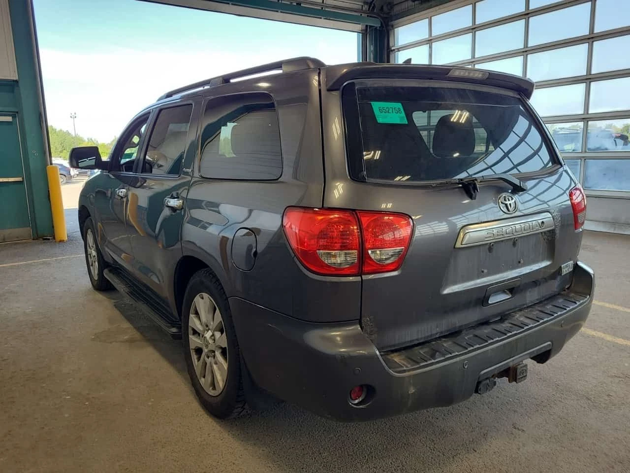 Toyota Sequoia * PLATINUM * CARFAX * ��� ������������ ������ | Mobile.bg � ����������� 4