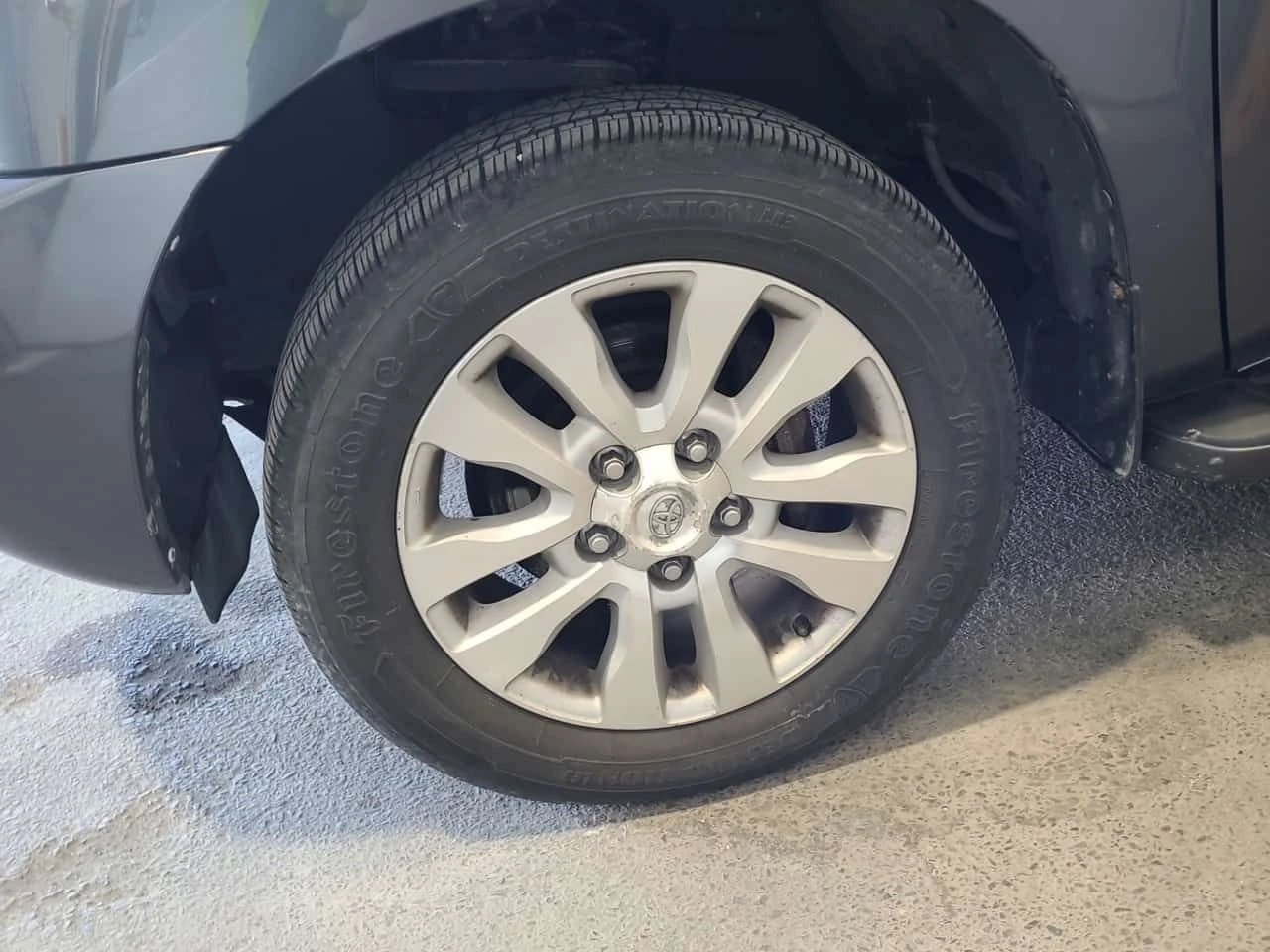 Toyota Sequoia * PLATINUM * CARFAX * ��� ������������ ������ | Mobile.bg � ����������� 6