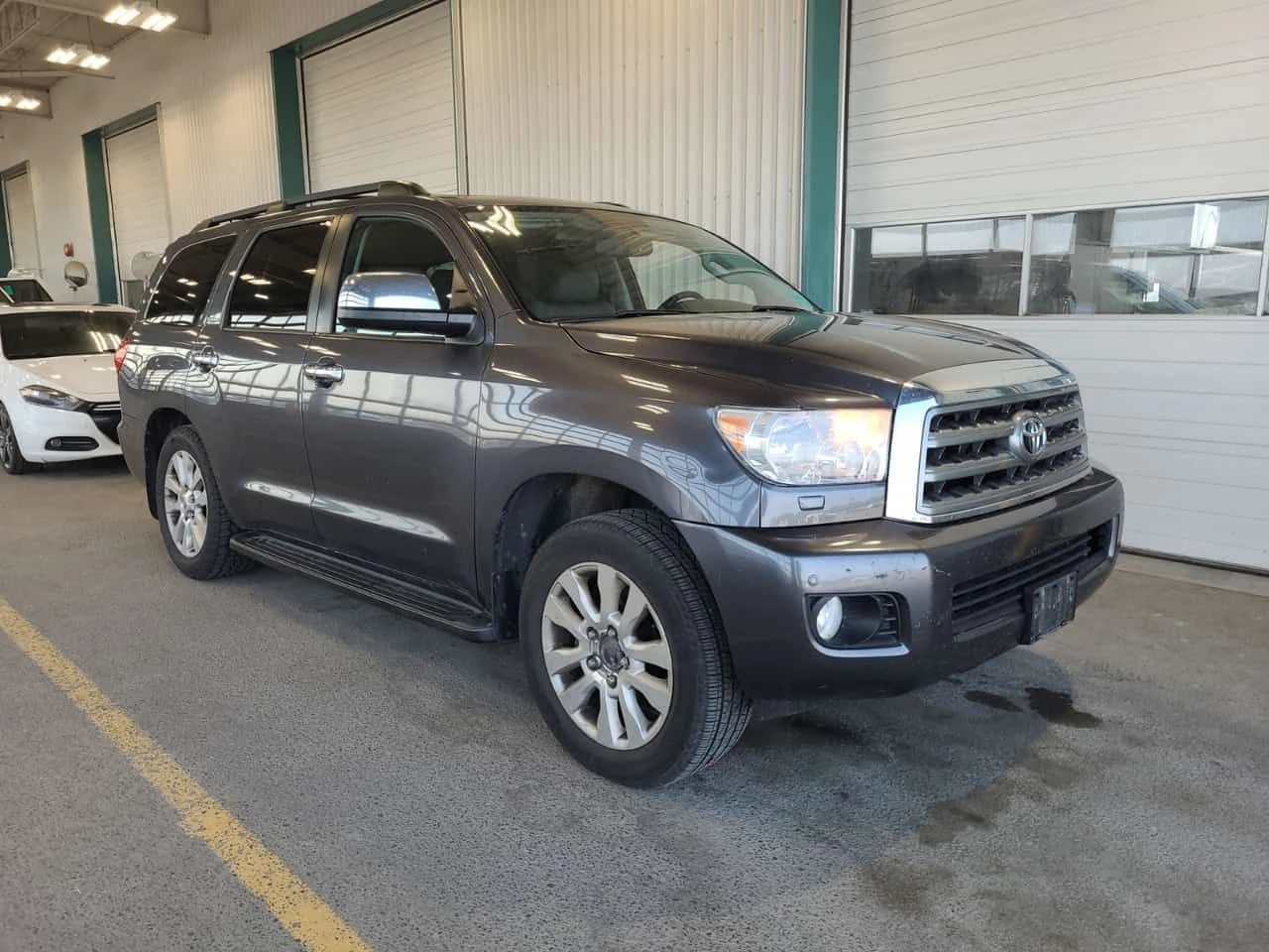 Toyota Sequoia * PLATINUM * CARFAX * ��� ������������ ������ | Mobile.bg � ����������� 2