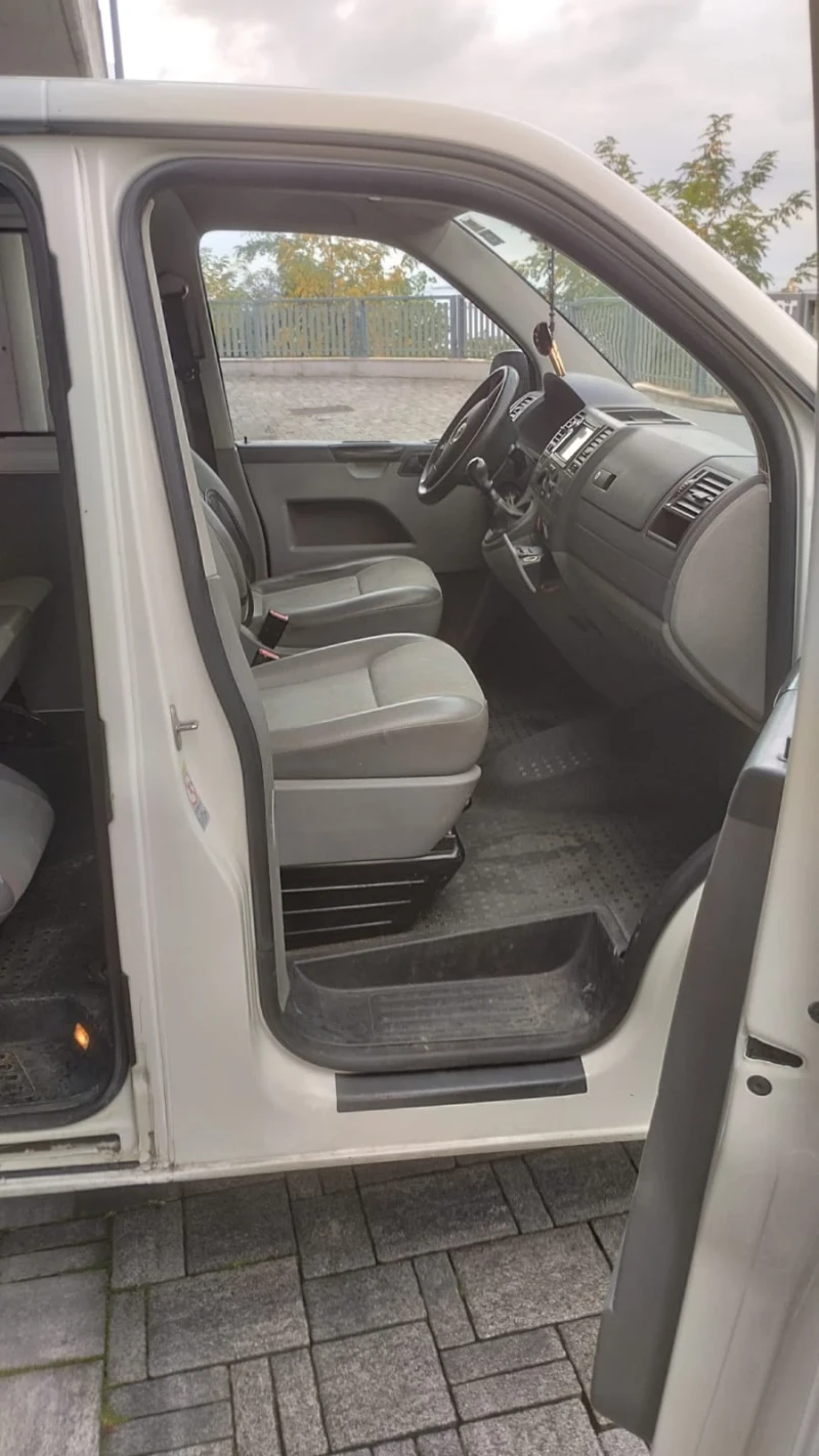 VW Transporter 1.9 TDI 102ks , 9 mesta Klima 275000 km, снимка 5 - Бусове и автобуси - 52868590