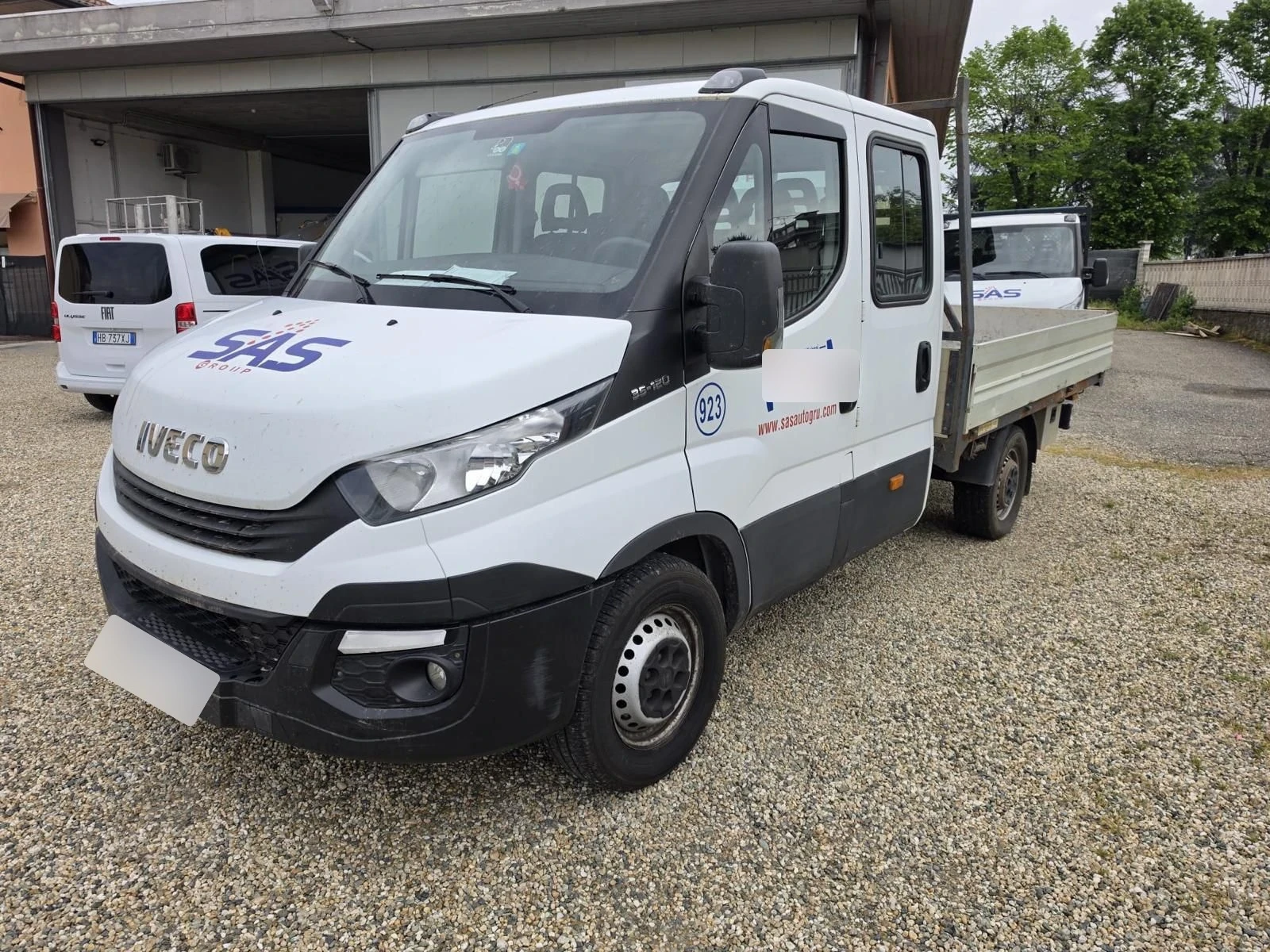 Iveco Daily 35S12D 2.3 HPT PM-DC Cabinato, снимка 2 - Бусове и автобуси - 54290408