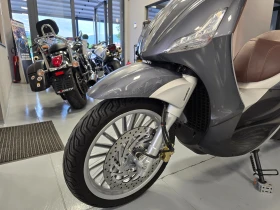 Piaggio Beverly 300ie, ABS-ASR, 2018г., снимка 12