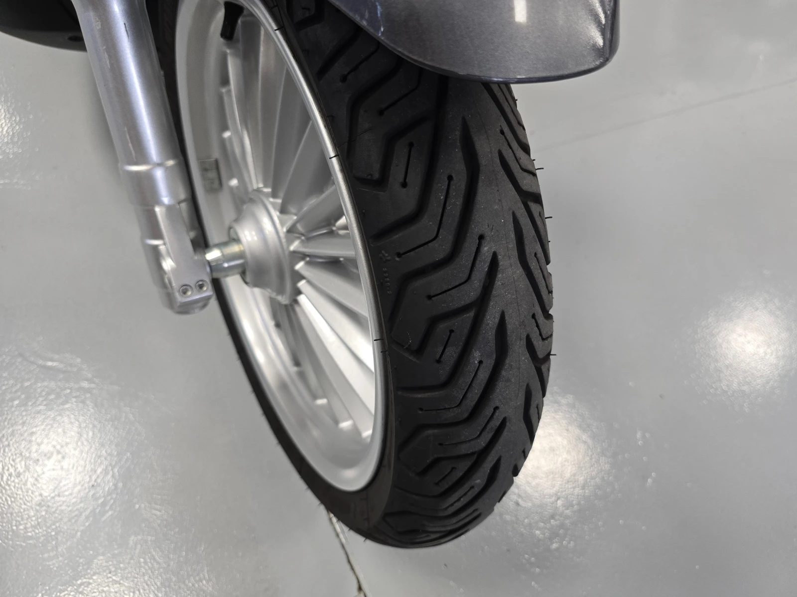 Piaggio Beverly 300ie, ABS-ASR, 2018. | Mobile.bg   13