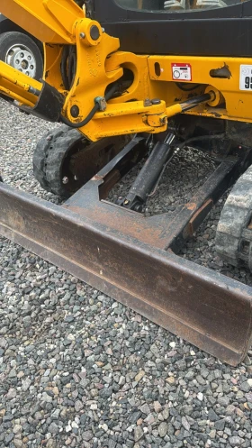 Багер JCB 8025 ZTS, снимка 11