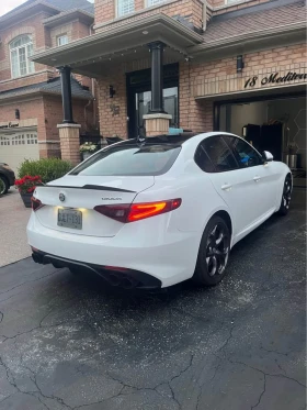 Alfa Romeo Giulia Ti Q4, КРАЙНА ЦЕНА ДО БЪЛГАРИЯ, снимка 2