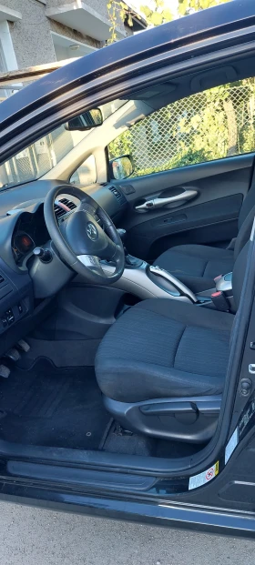 Toyota Auris - 4490 € - 56300549 4