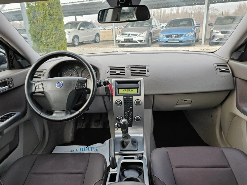 Volvo V50 1.6D  109кс ! !  КЛИМАТРОНИК, снимка 13 - Автомобили и джипове - 44596165