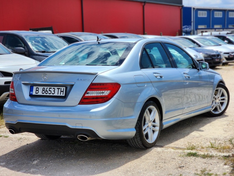 Mercedes-Benz C 300 AMG, снимка 3 - Автомобили и джипове - 46655142