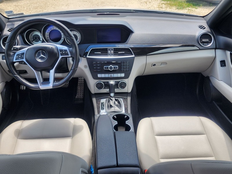 Mercedes-Benz C 300 AMG, снимка 6 - Автомобили и джипове - 46655142