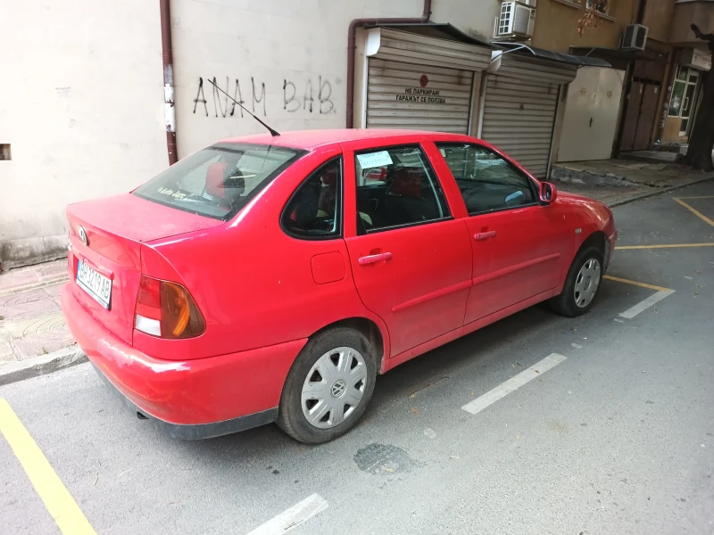 VW Polo 1, 4 седан, снимка 5 - Автомобили и джипове - 47306000