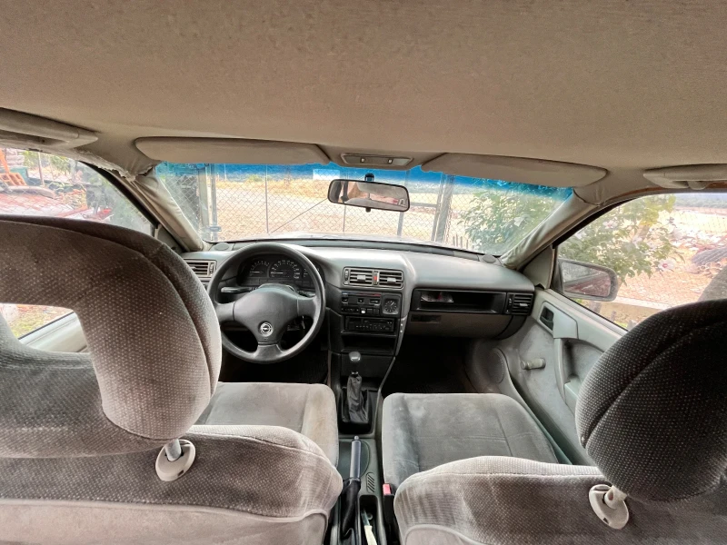 Opel Vectra 1.6, снимка 11 - Автомобили и джипове - 47999653