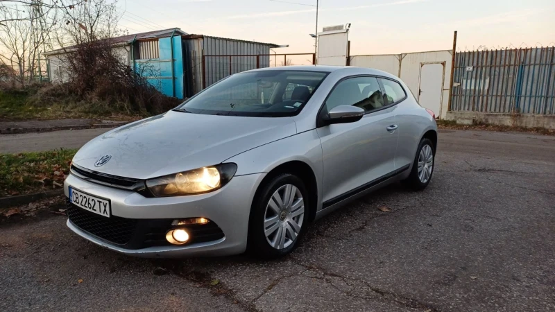 VW Scirocco 1.4 Турбо, снимка 1 - Автомобили и джипове - 48708514