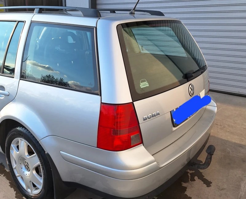 VW Bora, снимка 5 - Автомобили и джипове - 48967642