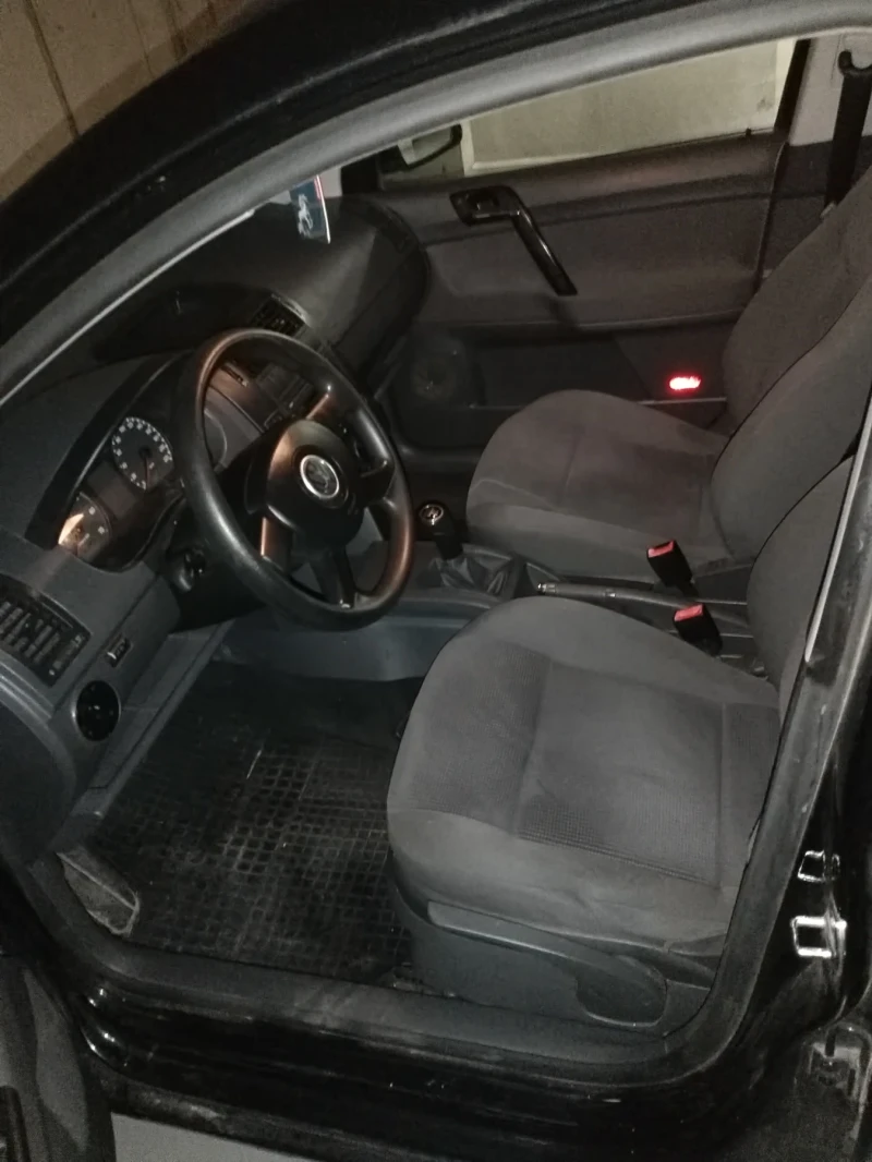 VW Polo 1.2, снимка 5 - Автомобили и джипове - 51317101