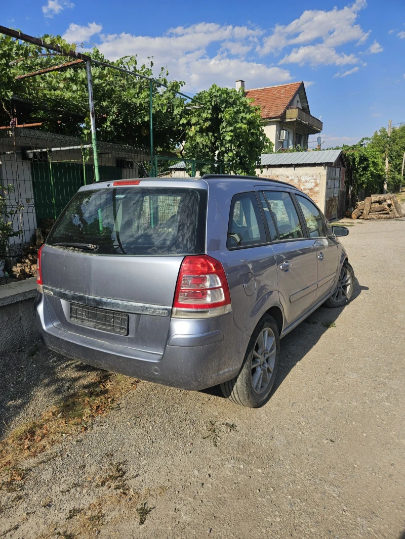 Opel Zafira 1.9 CDTI 120 HP, снимка 3 - Автомобили и джипове - 52803053