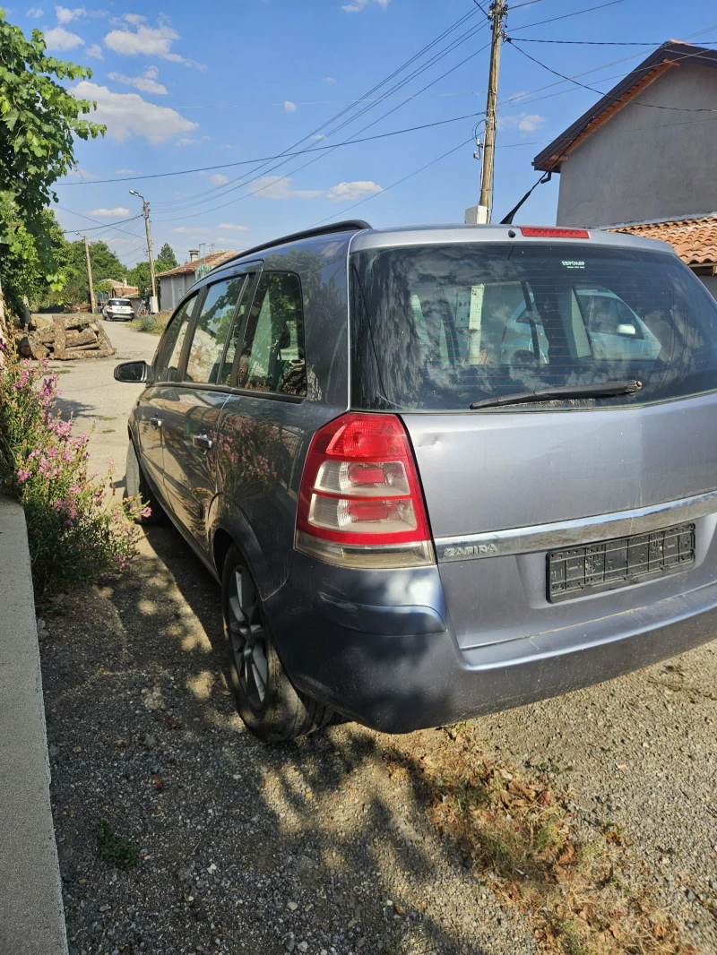 Opel Zafira 1.9 CDTI 120 HP, снимка 5 - Автомобили и джипове - 52803053