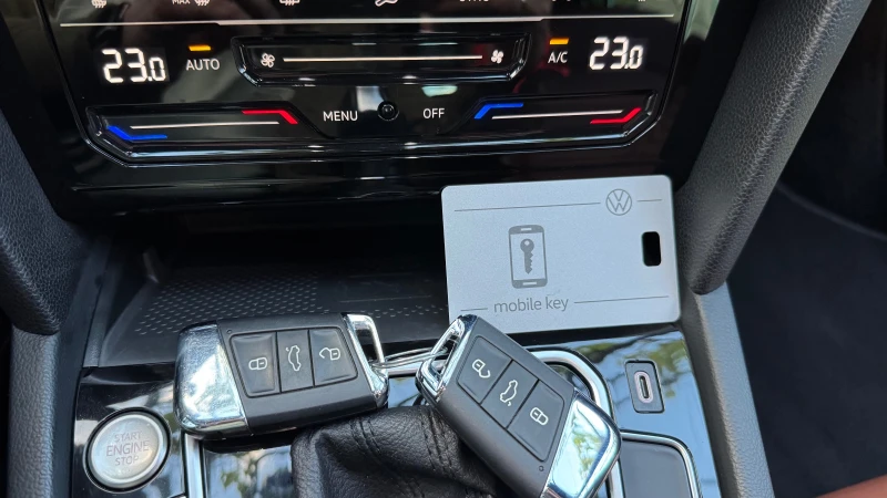 VW Passat * БАРТЕР* ЛИЗИНГ* Exclusive 4motion* , снимка 17 - Автомобили и джипове - 52007530