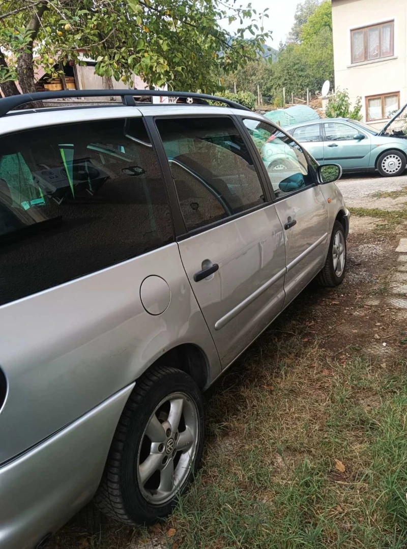 VW Sharan 2.0, снимка 5 - Автомобили и джипове - 52079884