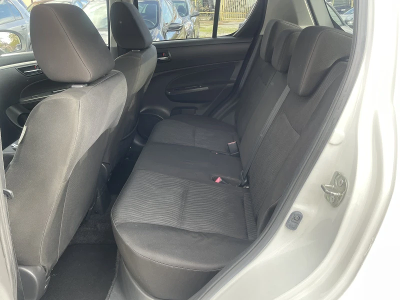 Suzuki Swift 1.3DDIS-ЛИЗИНГ, снимка 11 - Автомобили и джипове - 52181113
