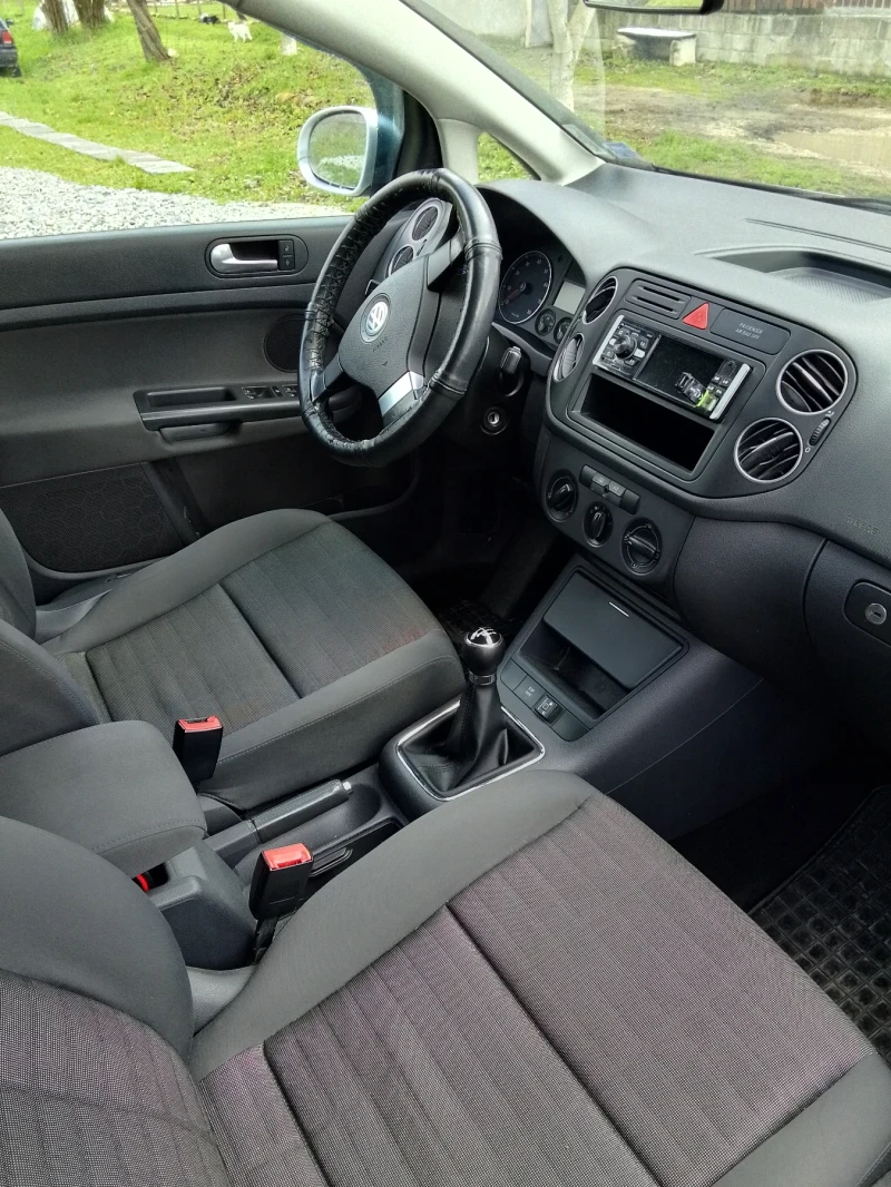 VW Golf Plus 1.6 ГАЗ, снимка 3 - Автомобили и джипове - 52929060