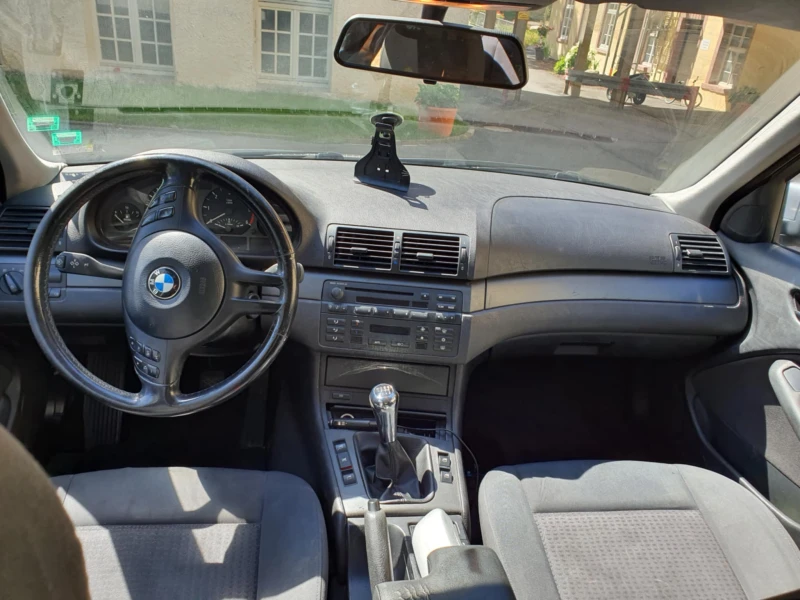 BMW 320 320д, снимка 12 - Автомобили и джипове - 53566596