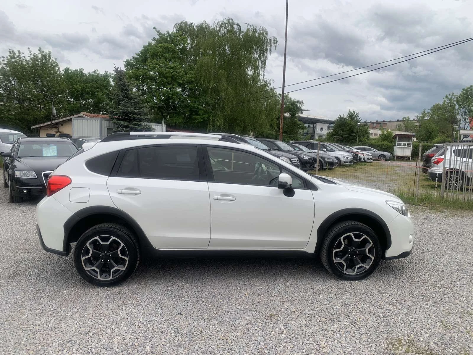 Subaru XV 1.6I/4х4/ ТОП СЪСТОЯНИЕ/БЯЛА ПЕРЛА - изображение 4