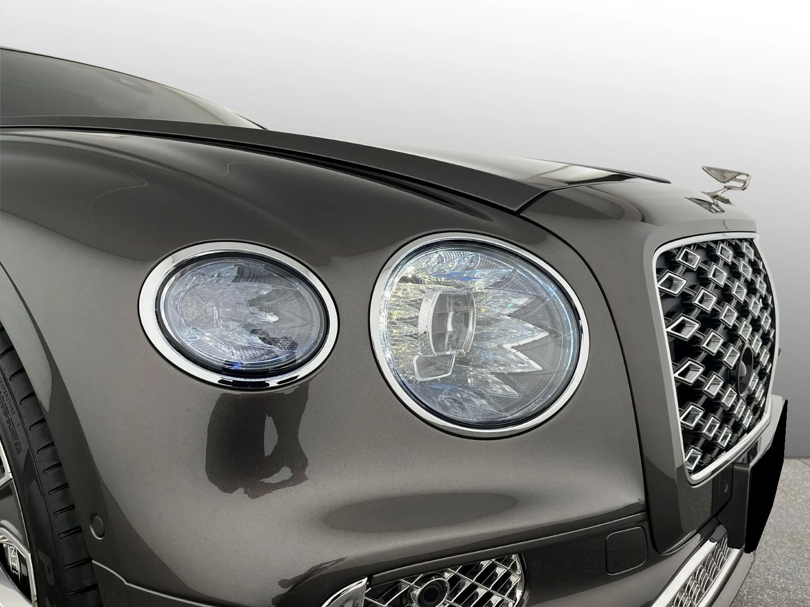 Bentley Flying Spur SPEED V8 HYBRID/MULLINER/NAIM/4-SEATS/TV/PANO/ - изображение 6