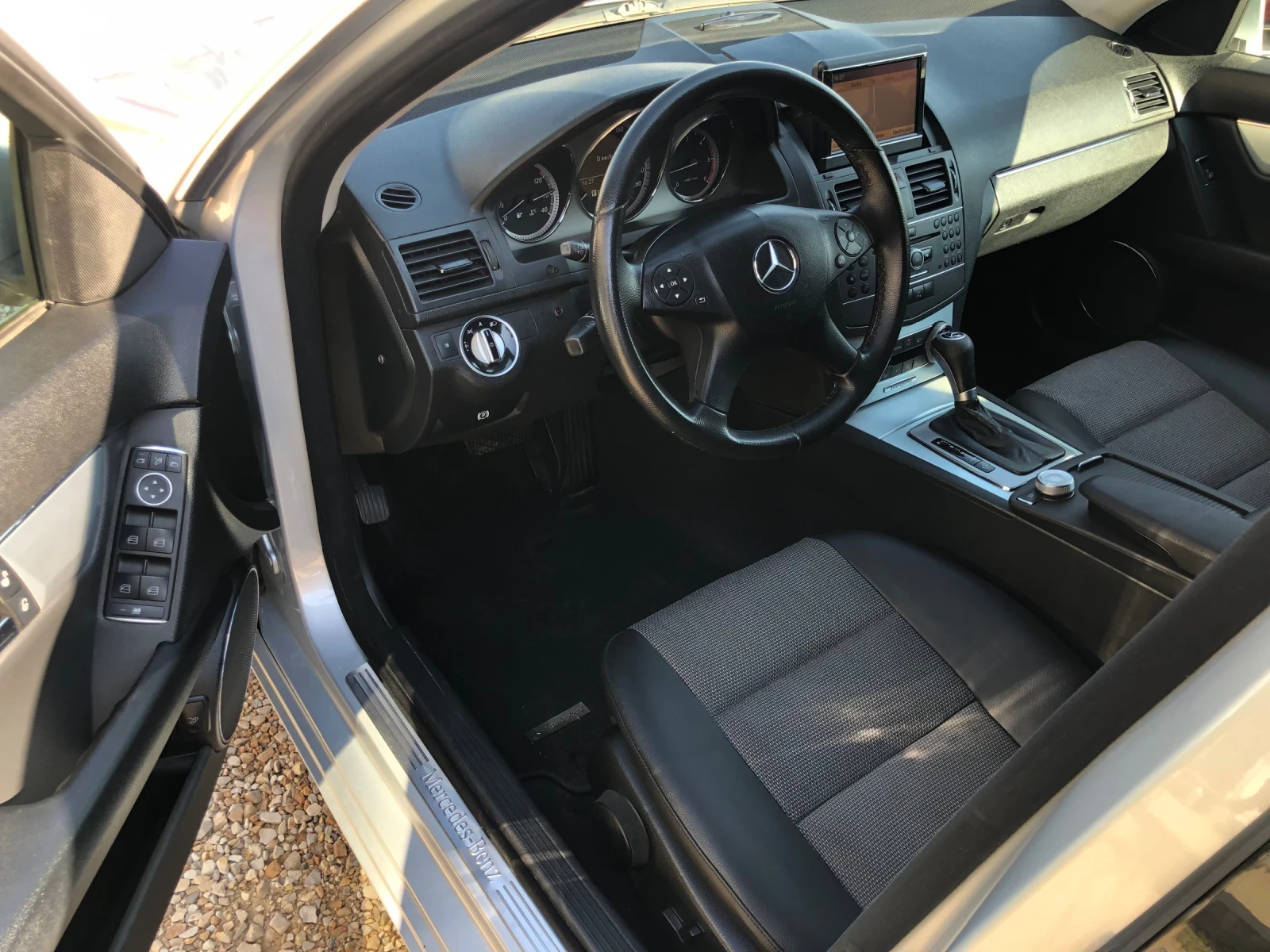 Mercedes-Benz C 250 CDI-AVANGARDE-AVTOMATIC/FACE/NAVI-BI KSENON/ - изображение 9