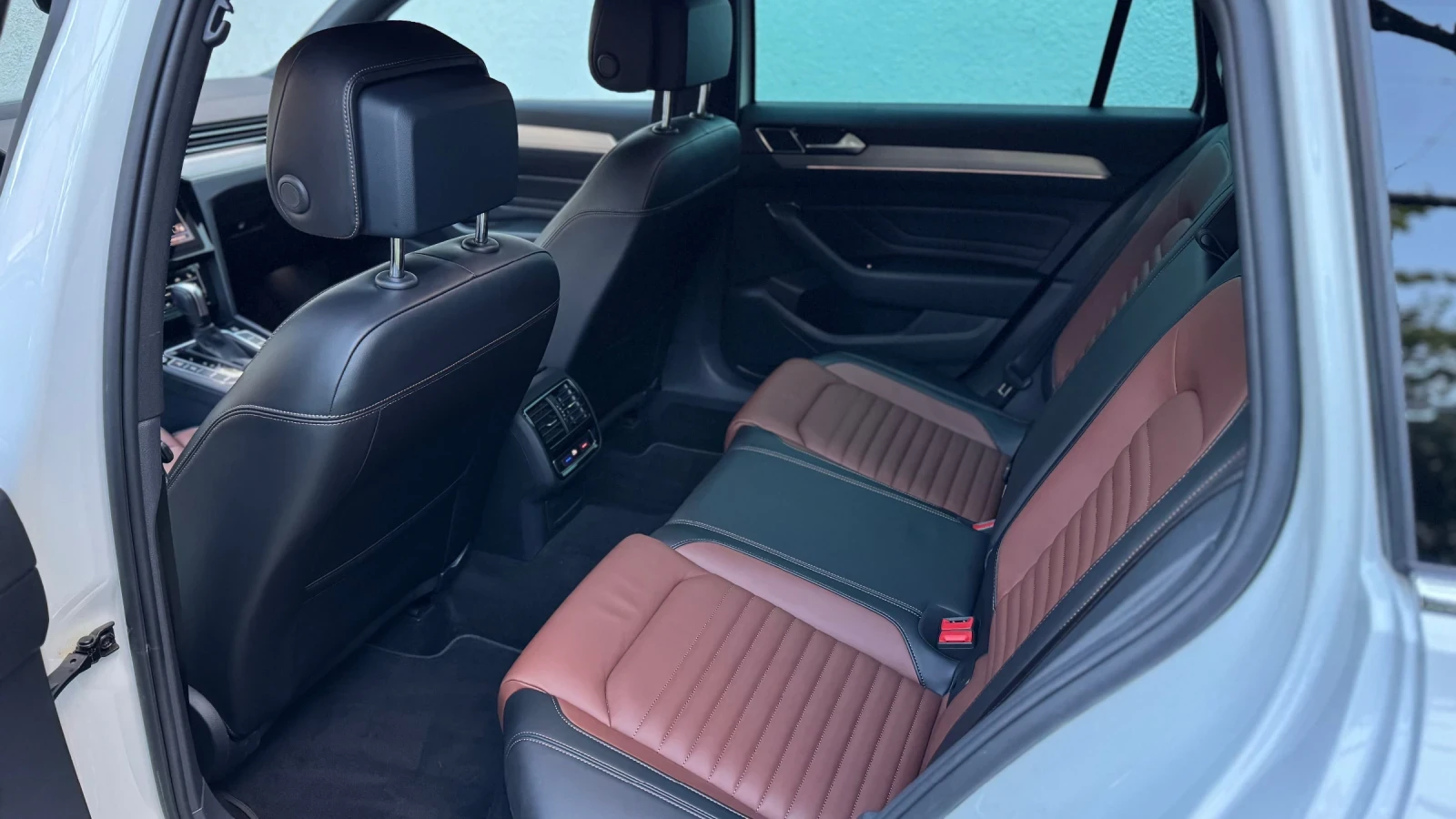 VW Passat * Elegance Exclusive 4motion* Digital Cockpit*  - изображение 10