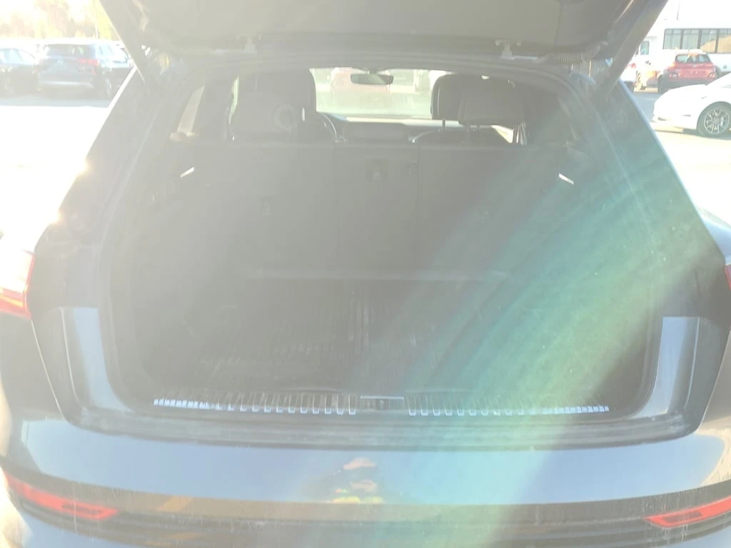 Audi E-Tron * TECHNIK * CARFAX *    | Mobile.bg   12