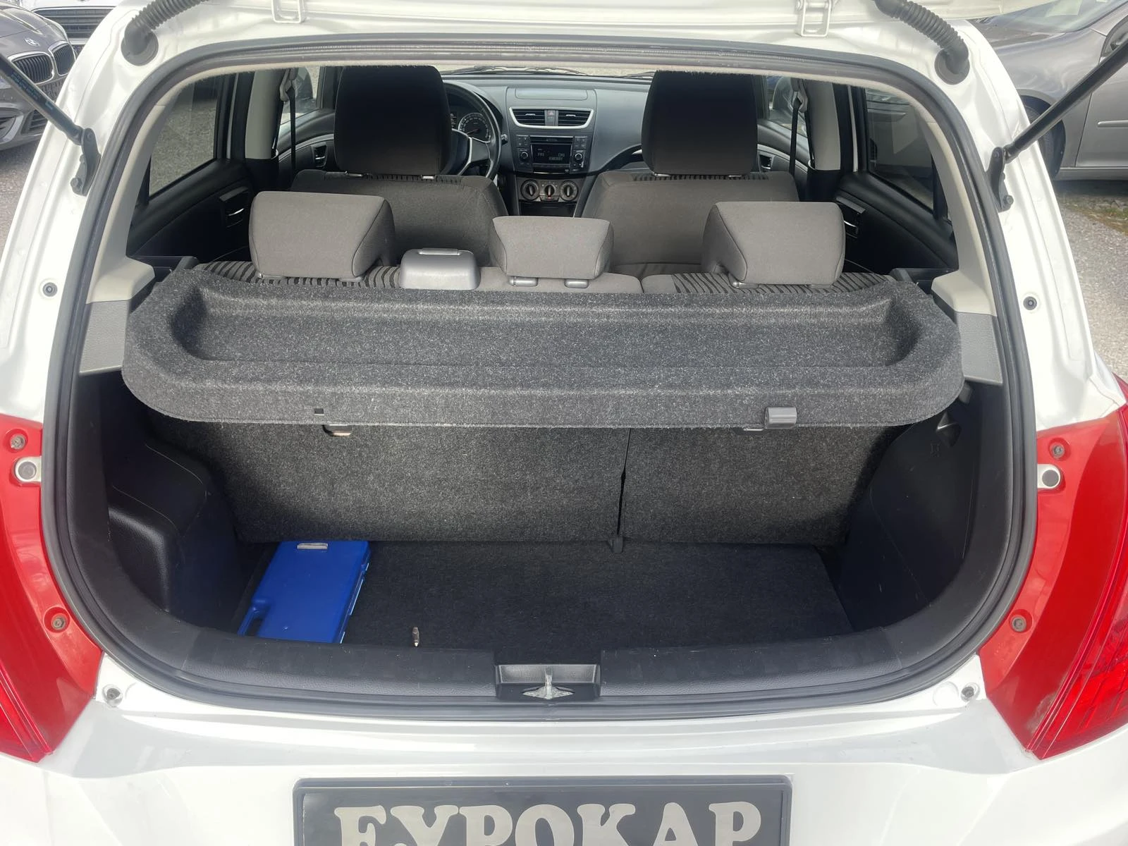 Suzuki Swift 1.3DDIS-ЛИЗИНГ | Mobile.bg — изображение 12