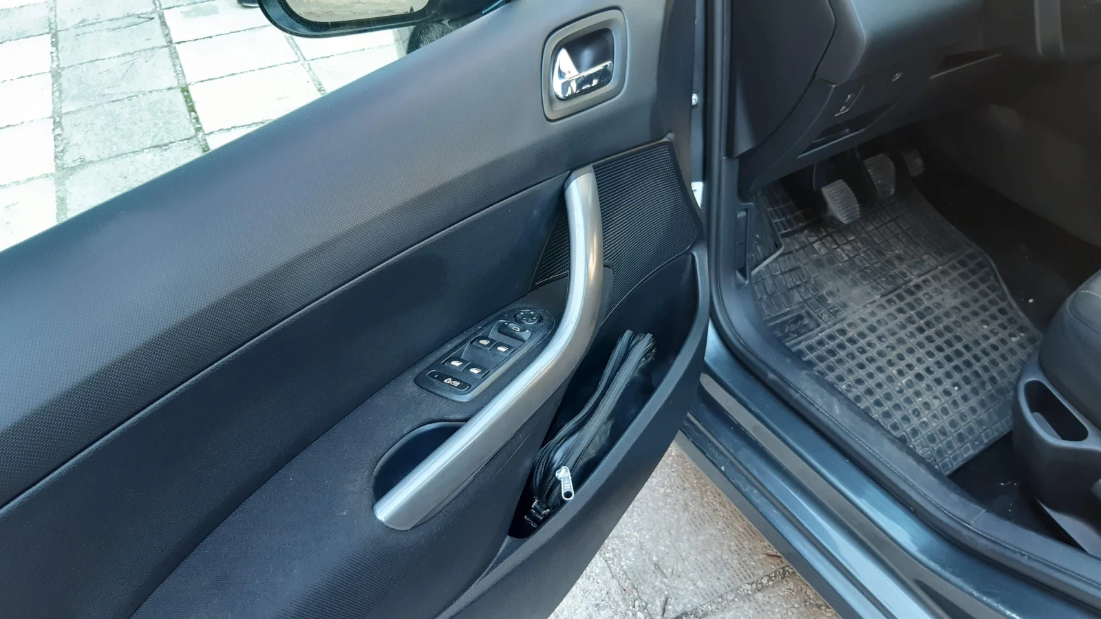 Peugeot 308  - изображение 7