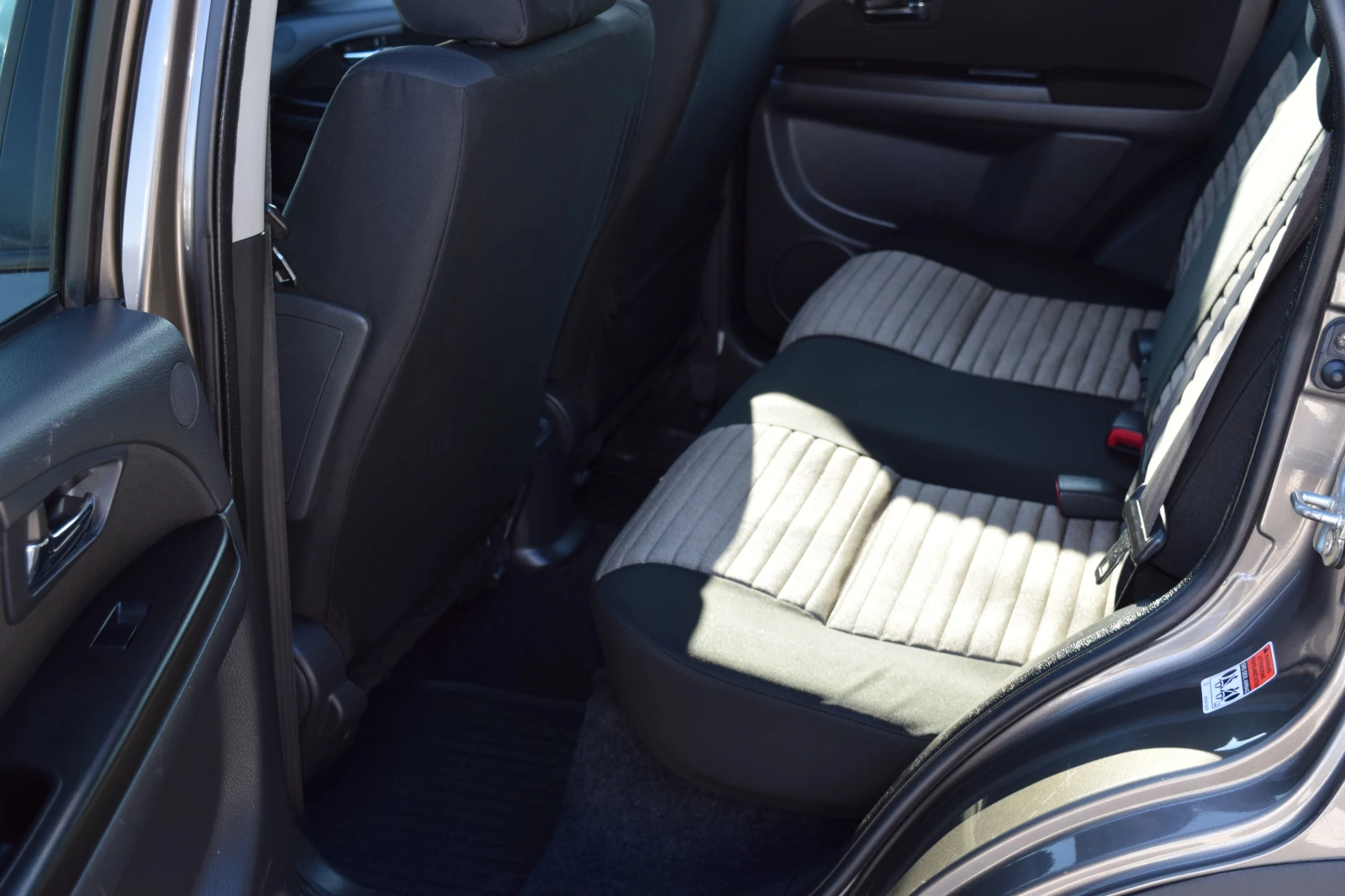 Fiat Sedici 2.0 DDIS* Euro5* 4x4* Keyless* ������� | Mobile.bg � ����������� 12