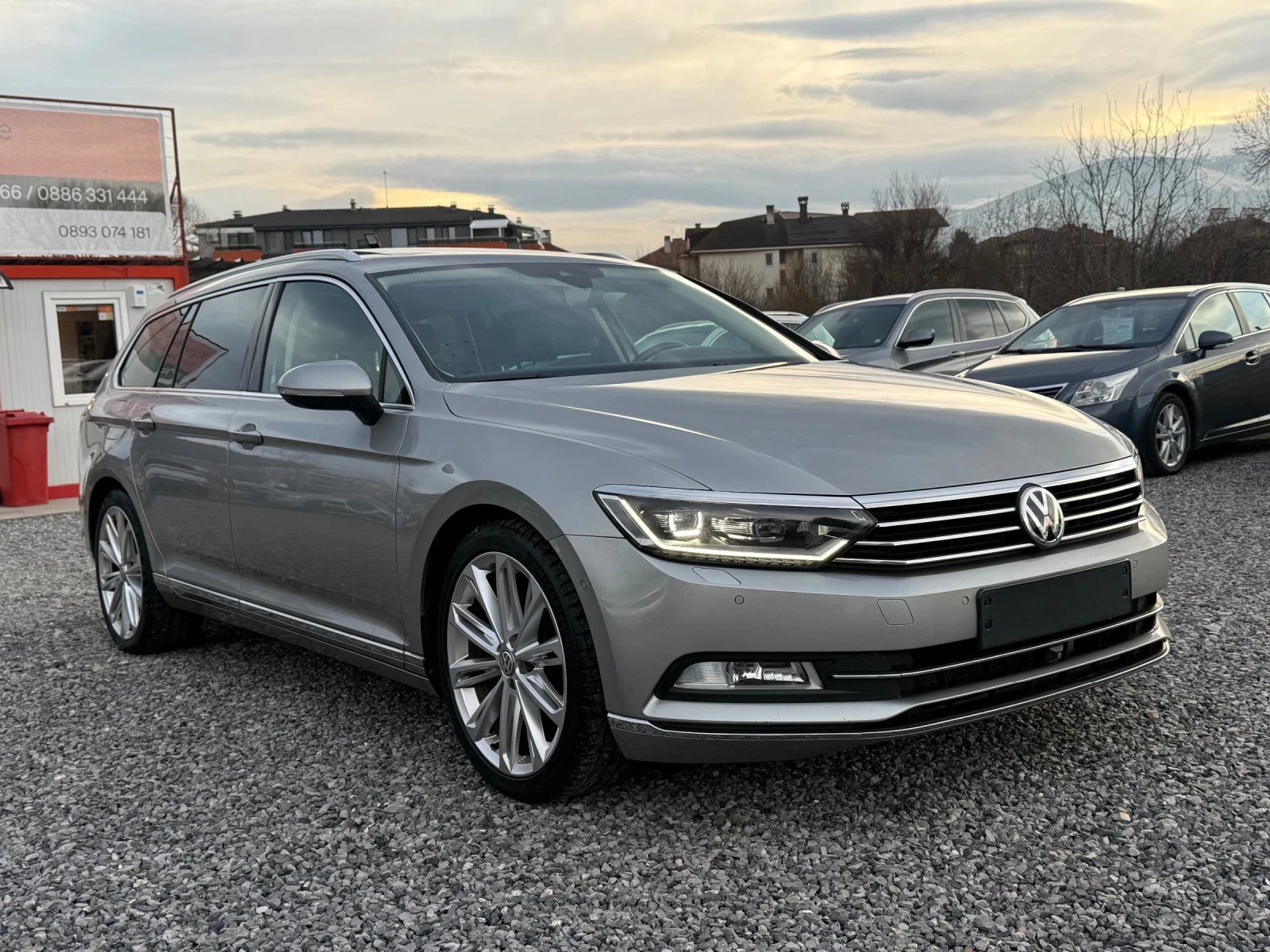 VW Passat Highline 2.0TSI (220 кс)DSG-6/360* /Full Led/Масаж - изображение 3