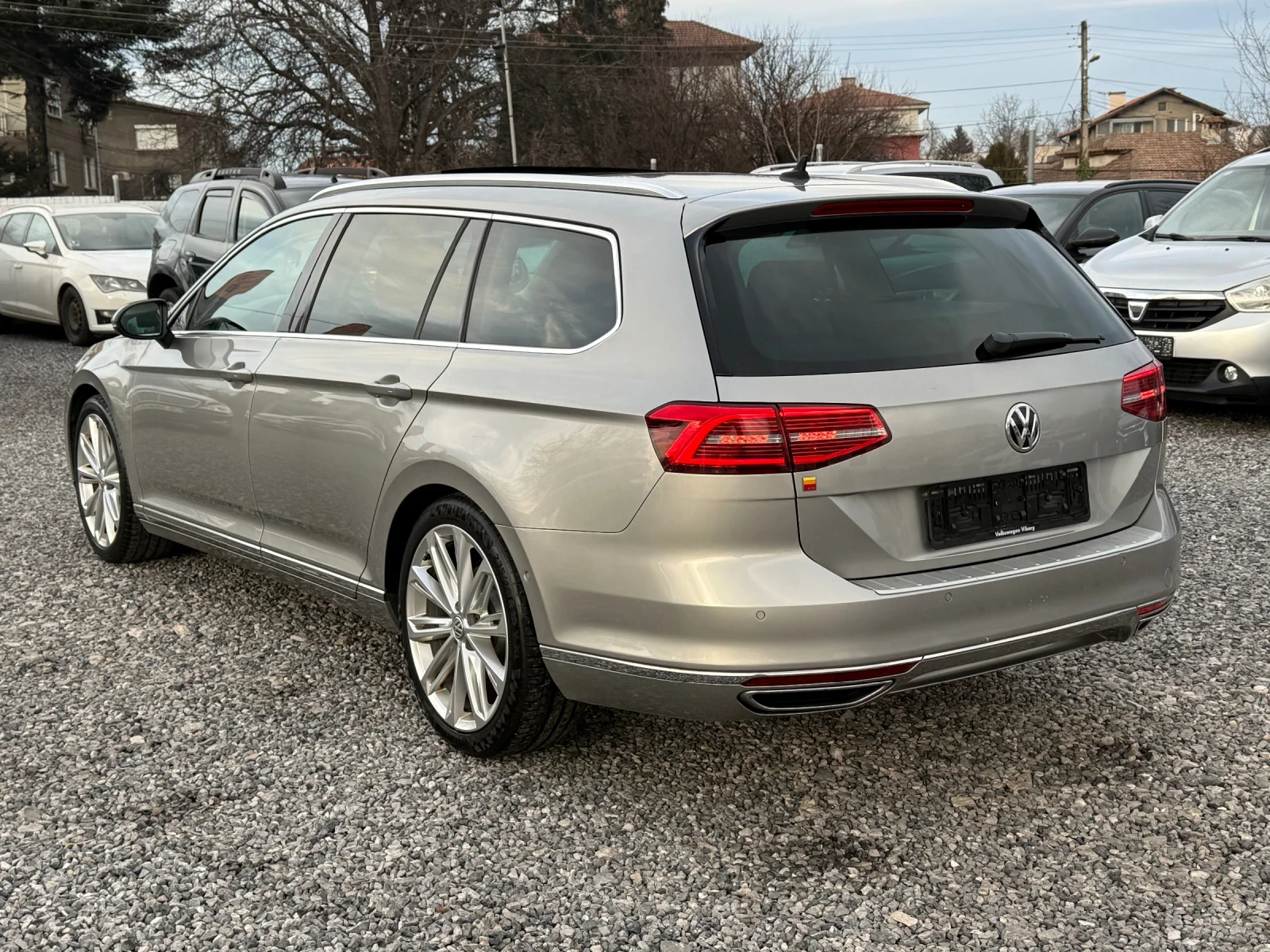 VW Passat Highline 2.0TSI (220 кс)DSG-6/360* /Full Led/Масаж - изображение 8