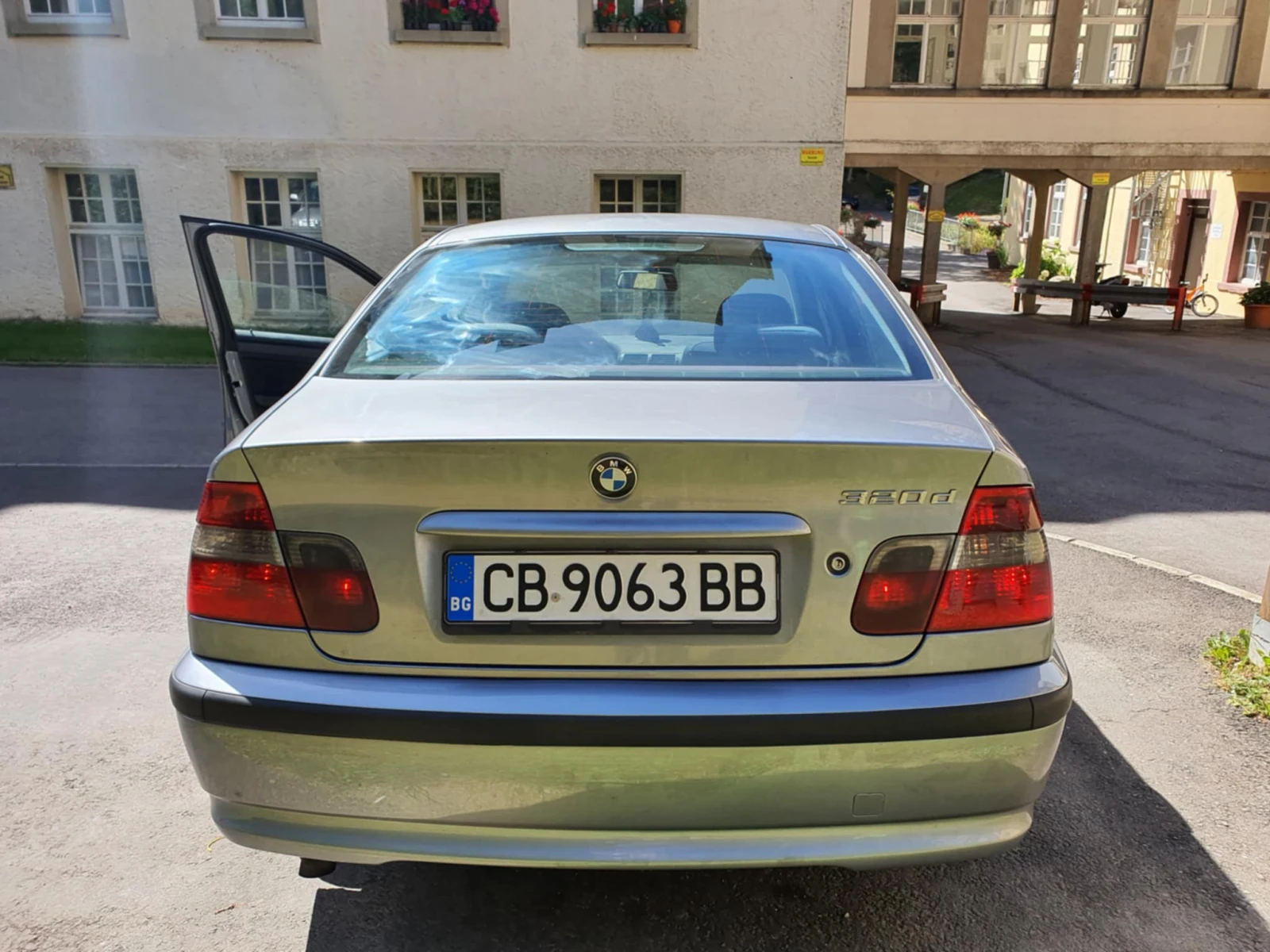 BMW 320 320� | Mobile.bg � ����������� 4