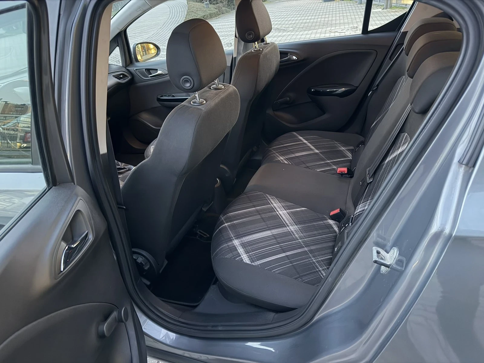 Opel Corsa 1.3 CDTI, 95hp, 85500km, снимка 10 - Автомобили и джипове - 53907917