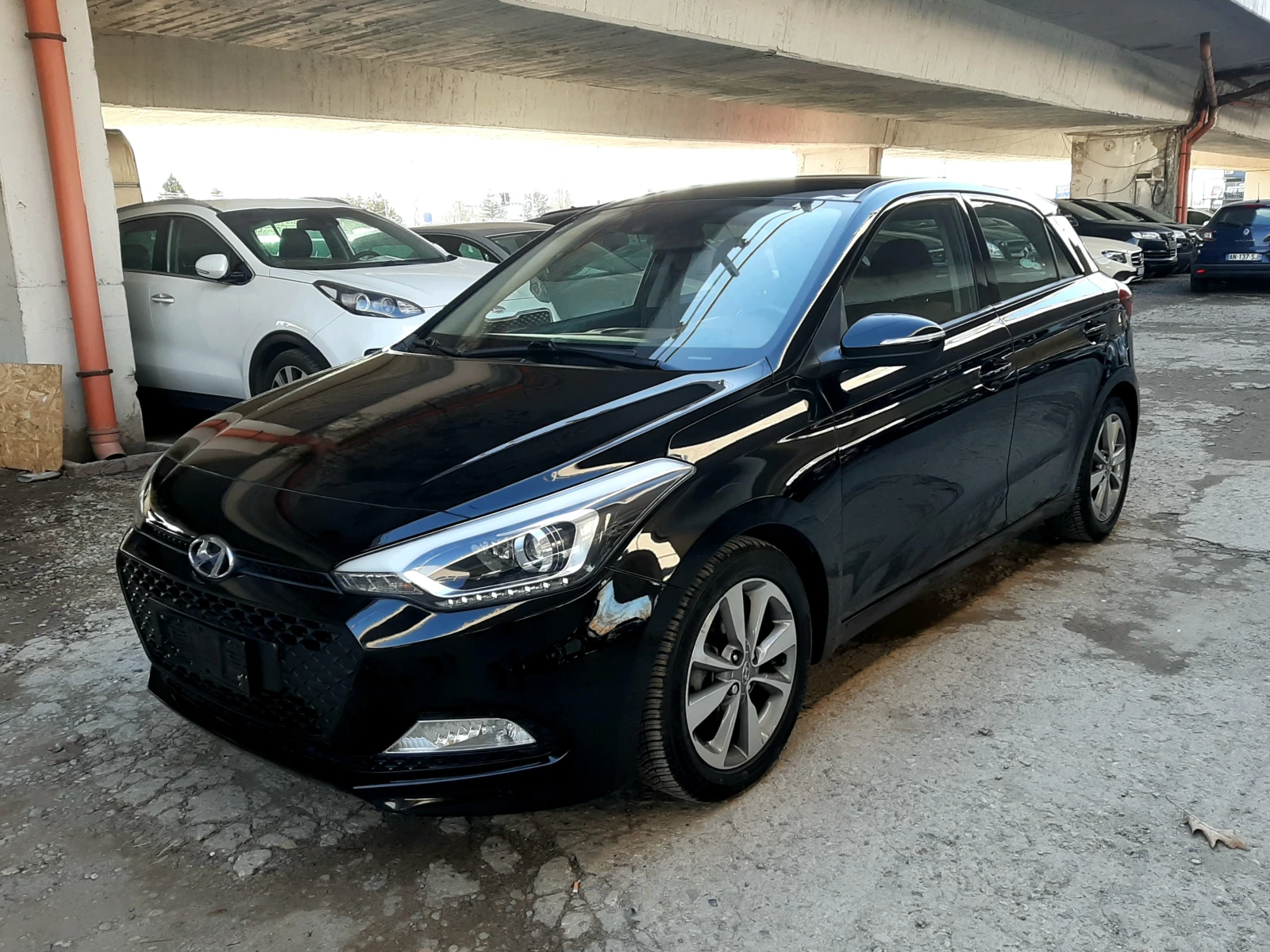 Hyundai I20 ГАЗ-ИТАЛИЯ-EURO-6B ! ! ! , снимка 3 - Автомобили и джипове - 53978472