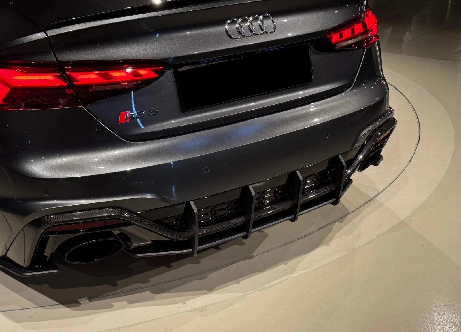 Audi Rs5 Sportback 2.9 TFSI V6 Quattro, снимка 8 - Автомобили и джипове - 54066045