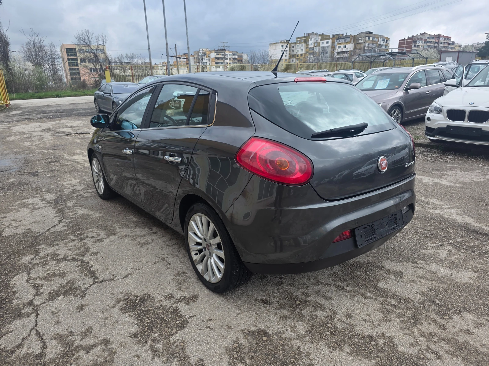 Fiat Bravo 1.4I KLIMA ITALY, снимка 7 - Автомобили и джипове - 54115299