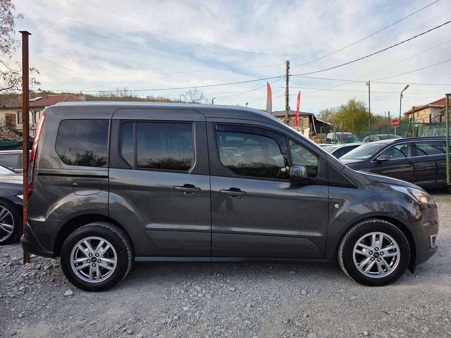 Ford Connect 1.5TDCI 120K.C. / НАВИ / КАМЕРА / КАР ПЛЕЙ /, снимка 6 - Автомобили и джипове - 54222759
