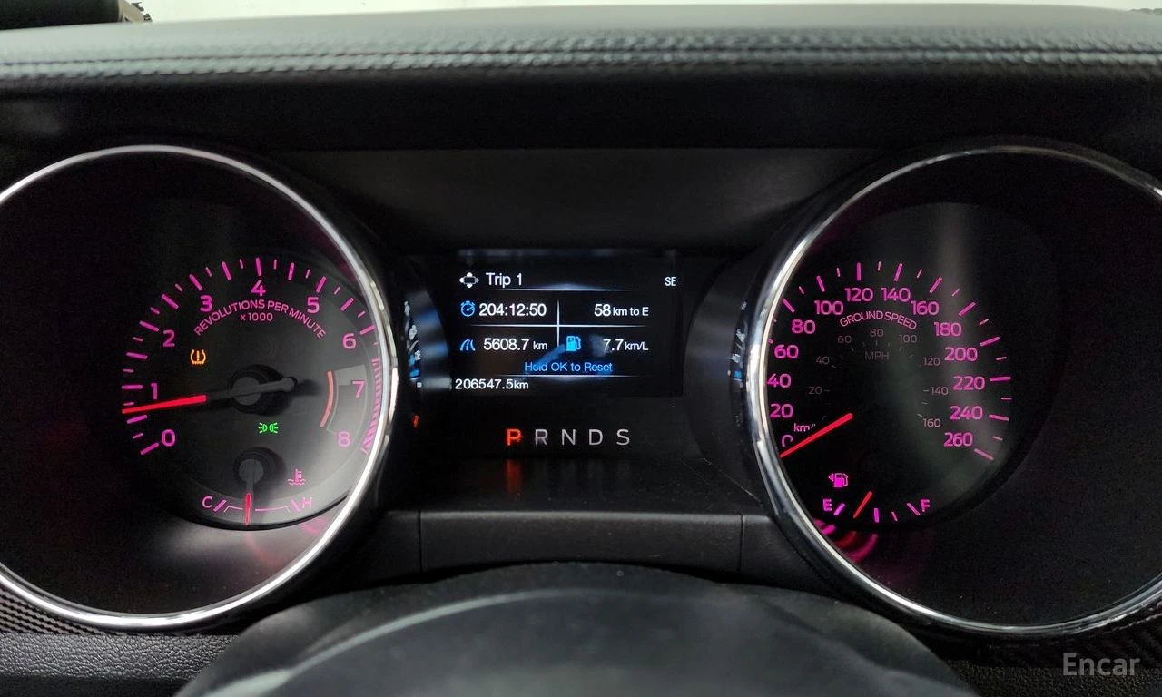 Ford Mustang ECO* BOOST* ОБДУХВАНЕ* КОЖА* ПОДГРЕВ* НАВИ* КАМЕРА, снимка 8 - Автомобили и джипове - 54428810