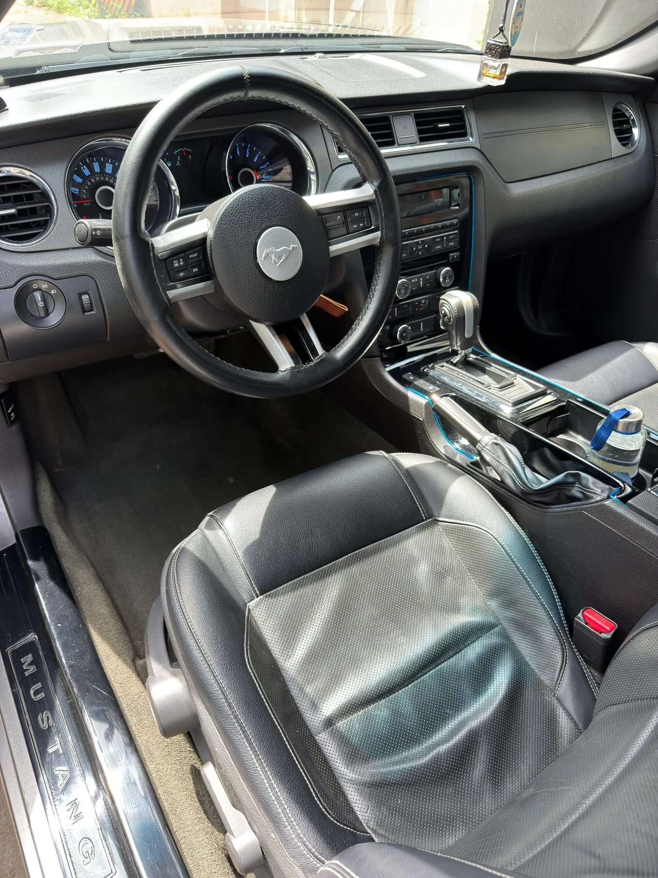 Ford Mustang 3.7 2014, снимка 9 - Автомобили и джипове - 54783771